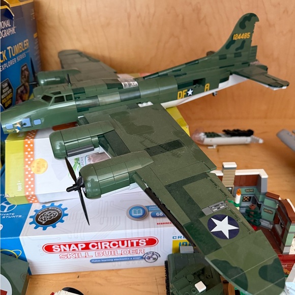 LEGO Bulk - Picture 10 of 11